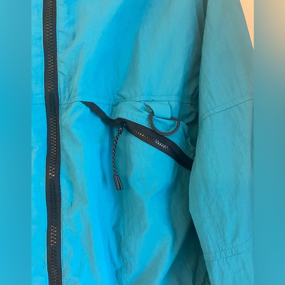 H&M Sporty Nylon Crop Jacket - Picture 4 of 11